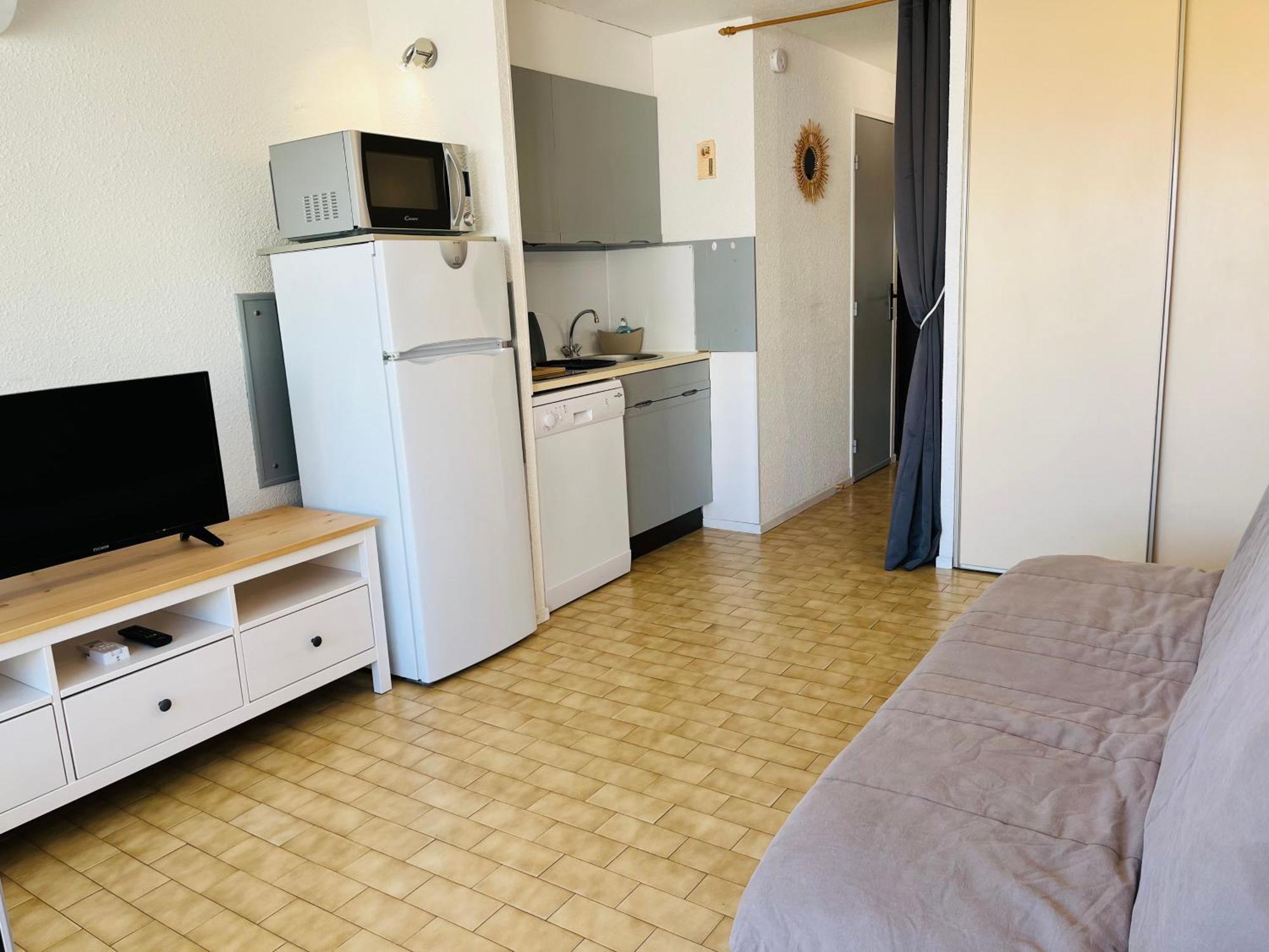 Studio cabine 4 couchages avec piscine LB Le Grau-du-Roi Extérieur photo